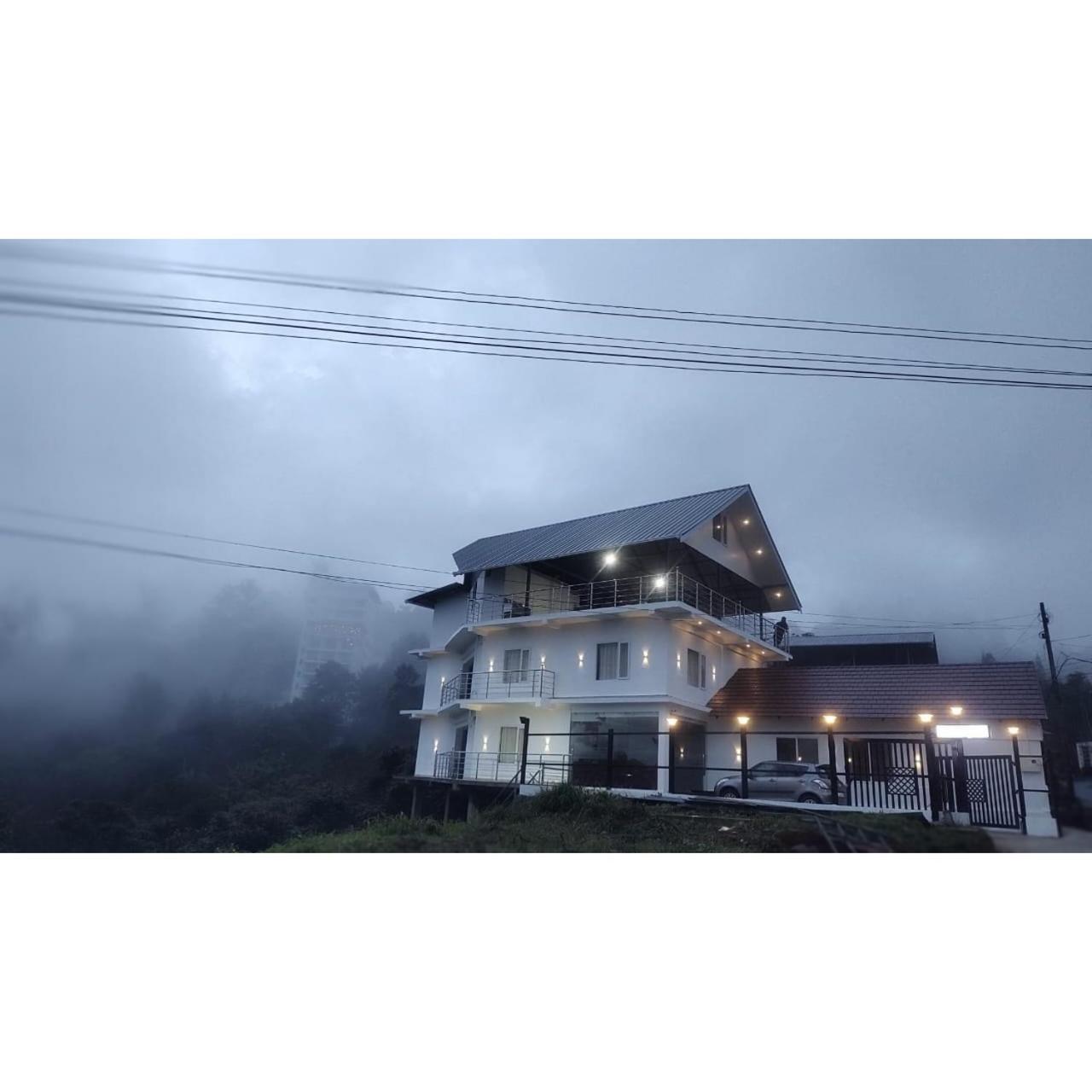 Blossom Valley Cottage Munnar Buitenkant foto