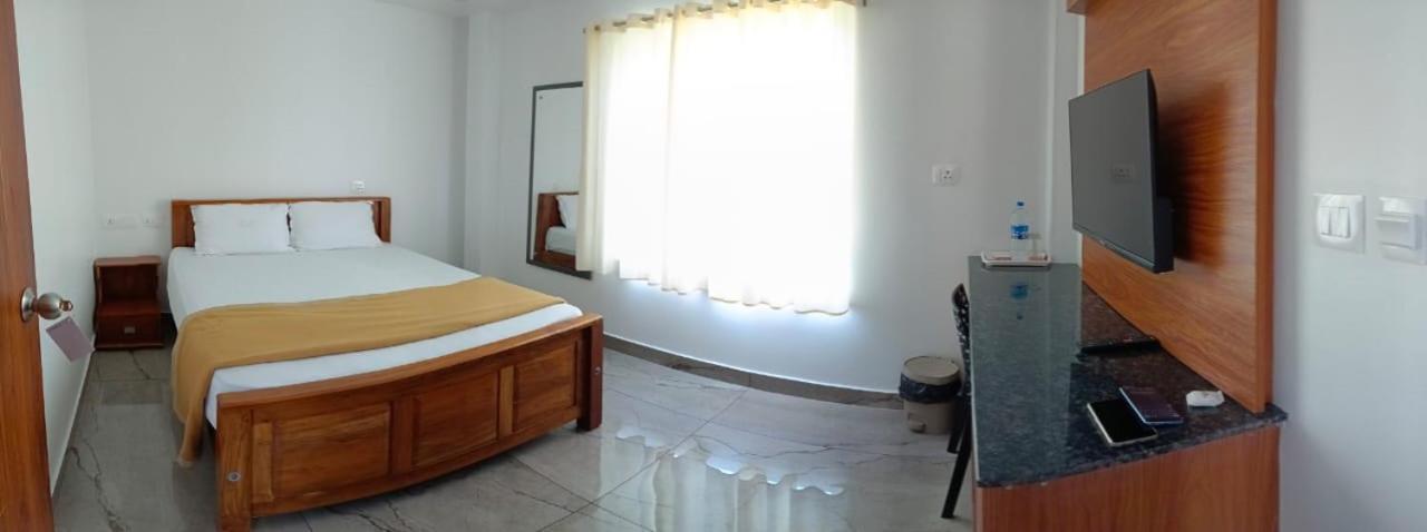 Blossom Valley Cottage Munnar Kamer foto
