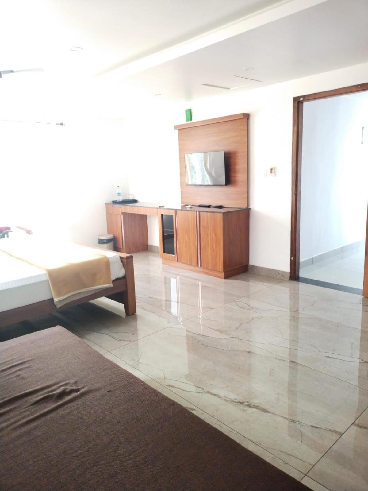 Blossom Valley Cottage Munnar Kamer foto